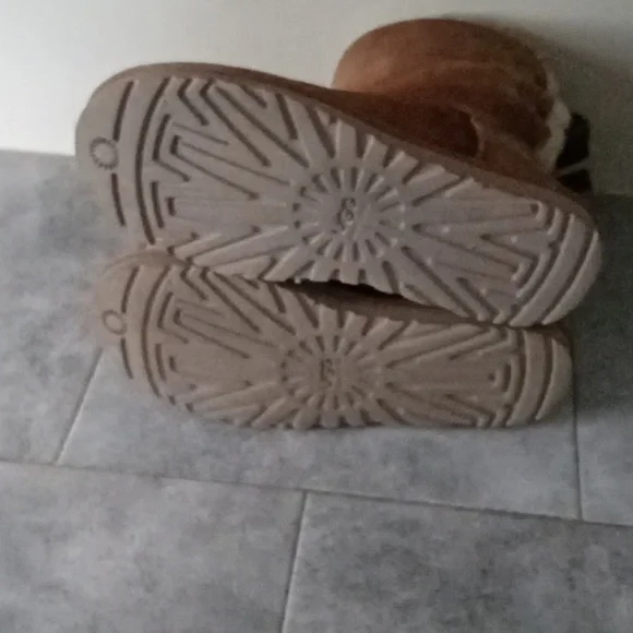 UGG boots saiz 8 women - Picture 6 of 6